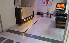 Hotel PANAME, CERCA DE LA RURAL , EMBAJADA EEUU , HIPÓDROMO DE PALERMO Y CAMPO DE POLO